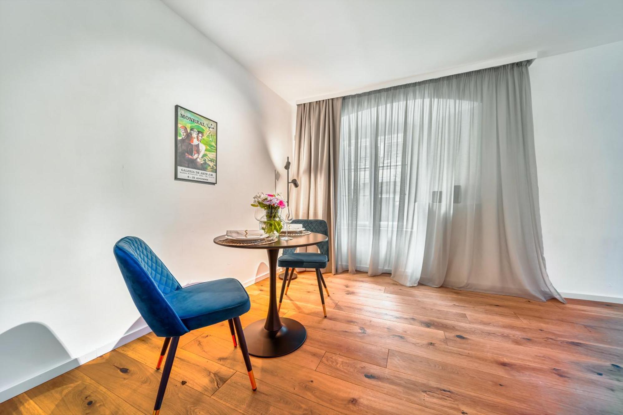 Smile Apartments "Lesehof" Krems an der Donau Zimmer foto