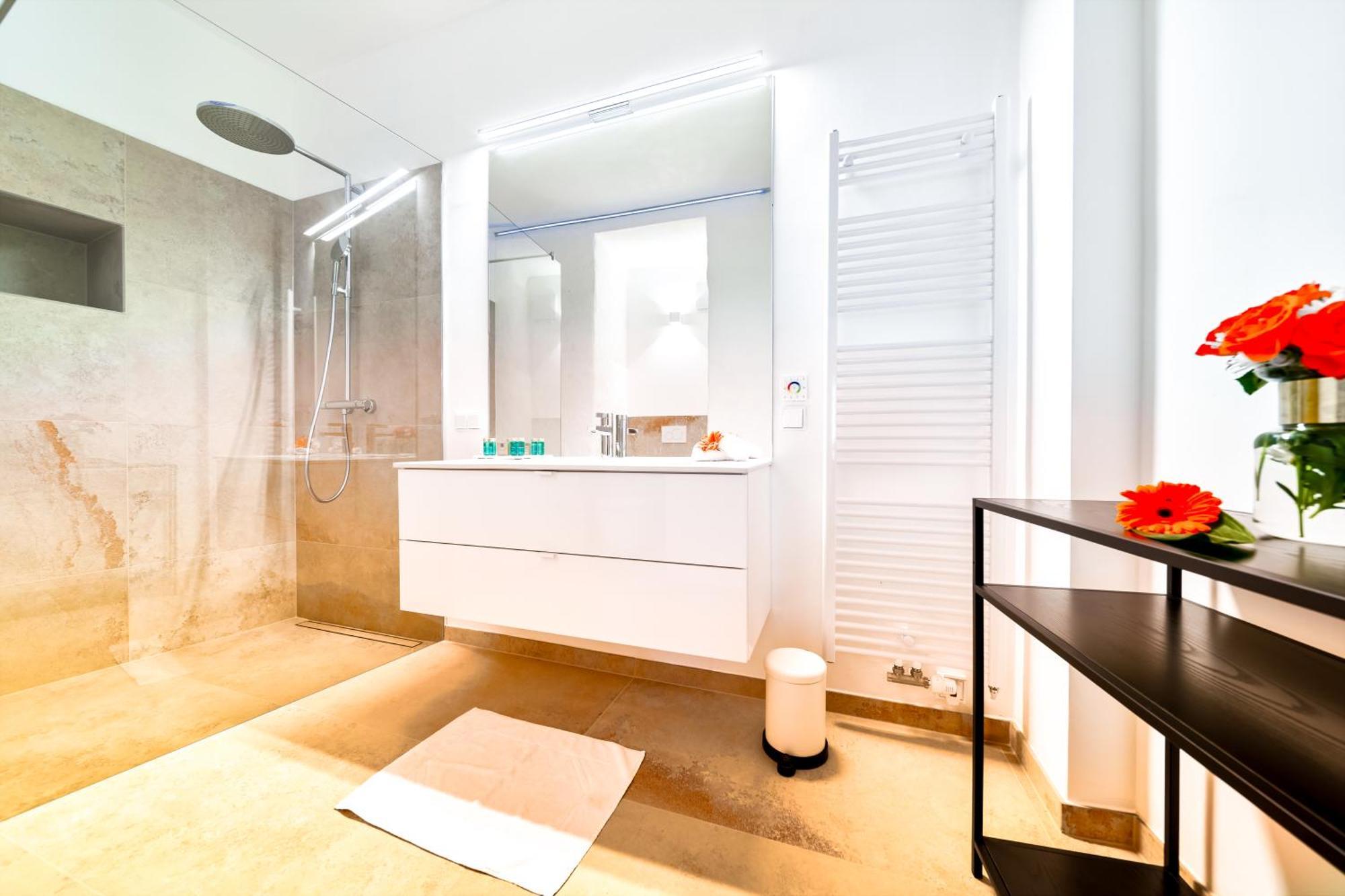 Smile Apartments "Lesehof" Krems an der Donau Zimmer foto